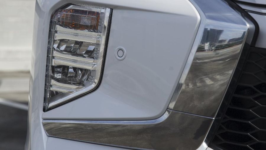 New Pajero Sport facelift 2021 (MMKSI)