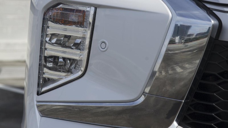 New Pajero Sport facelift 2021 (MMKSI)