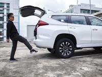 Lusa Sudah April, Diskon Pajak Mobil 2500 cc Sampai di Mana?