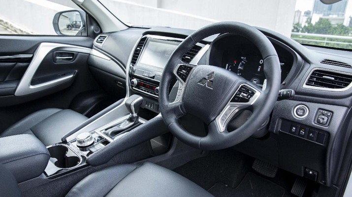New Pajero Sport facelift 2021 (MMKSI) New Pajero Sport facelift 2021 (MMKSI)