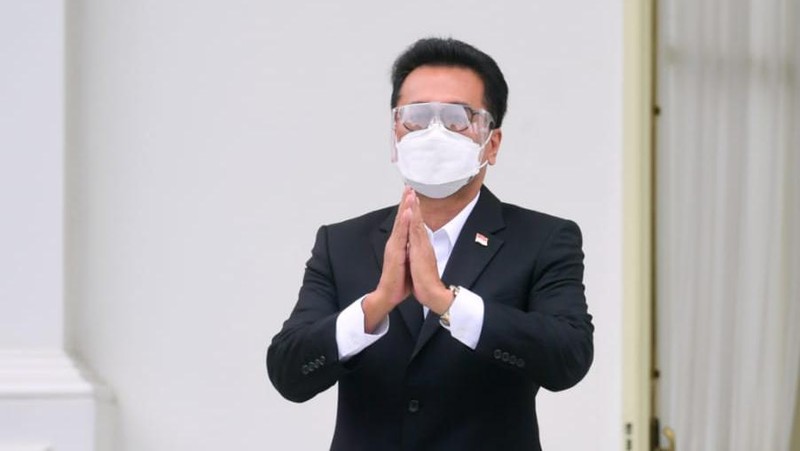 Presiden Joko Widodo (Jokowi) mengumumkan jajaran dewan direksi Lembaga Pengelola Investasi (LPI), dana abadi Indonesia yang bernama Indonesia Investment Authority (INA). (Muchlis Jr - Biro Pers Sekretariat Presiden)