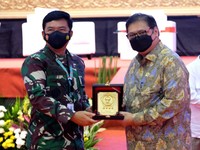 Menko Perekonomian Apresiasi Dukungan TNI untuk PPKM Mikro