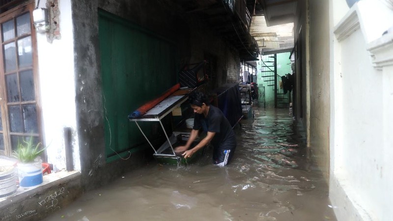 Banjir di Kampung Tebet (CNBC Indonesia/Andrean Kristianto)