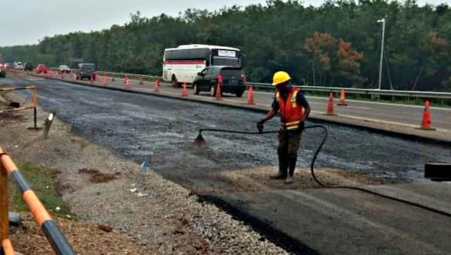 Perbaikan Jalan Tol Cipali (Kementerian PUPR)