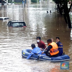 Solusi Banjir Jakarta: Banjir Wacana, Kering Realita