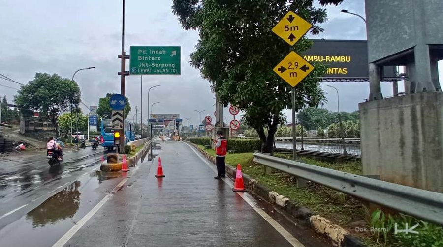 Fokus Pada Penanganan Genangan Banjir, Hutama Karya Tutup Sementara Beberapa Gerbang Tol di JORR-S dan Imbau Pengguna Cari Jalan Alternatif. (Dok. HK)