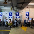 Banyak Warga Sudah Divaksin, Kok Kasus Covid Israel Naik?