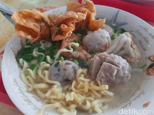8 Bakso Enak dan Halal di Surabaya, Bikin Nagih!
