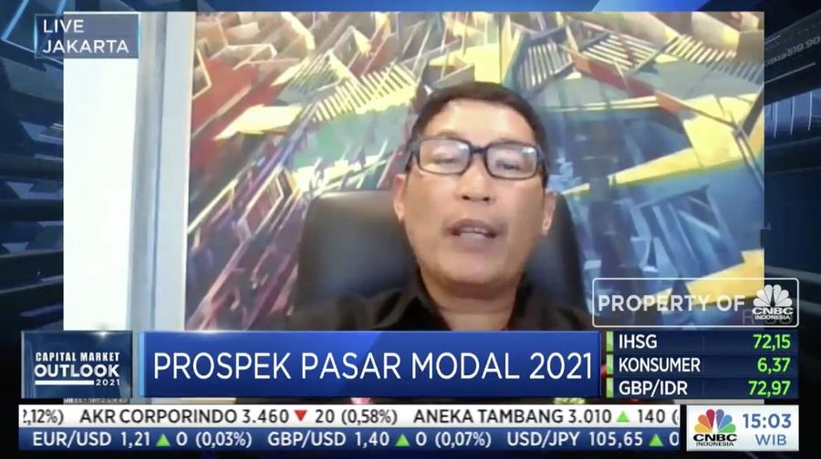 Direktur Utama Bursa Efek Indonesia Inarno Djajadi  dalam acara Capital Market Outlook 2021 dengan tema 