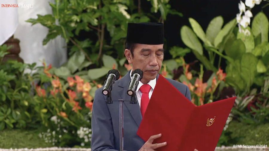 Pelantikan Dewas dan Direksi BPJS Kesehatan dan BPJS Ketenagakerjaan Masa Jabatan 2021-2026. (Tangkapan Layar Youtube Sekretariat Presiden)