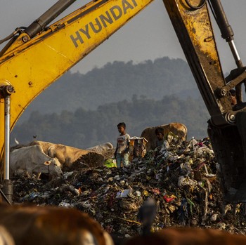 Mirip Bantargebang, Ini Pemandangan Gunungan Sampah india