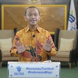 Tesla Batal Investasi? Bahlil: Dunia Belum Berakhir!