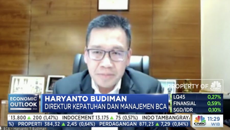 Direktur BCA, Haryanto Budiman dalam acara CNBC Indonesia Economic Outlook dengan tema 