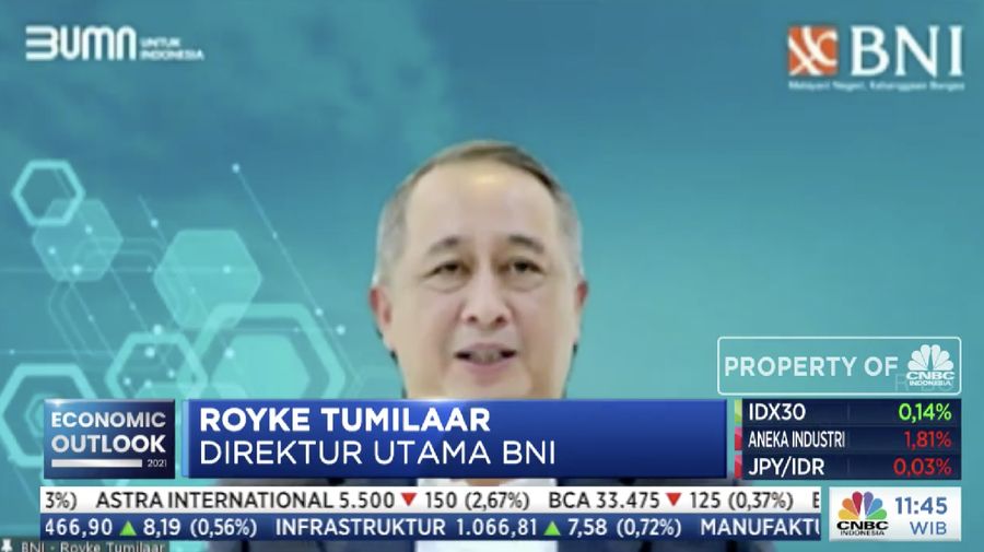Direktur Utama Bank BNI, Royke Tumilaar dalam acara CNBC Indonesia Economic Outlook dengan tema 