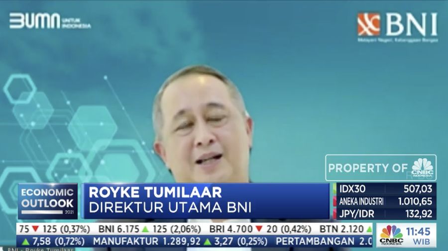 Direktur Utama Bank BNI, Royke Tumilaar dalam acara CNBC Indonesia Economic Outlook dengan tema 
