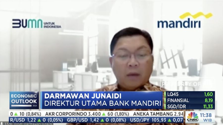 Direktur Utama Bank Mandiri, Darmawan Junaidi dalam acara CNBC Indonesia Economic Outlook dengan tema