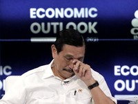 Luhut Kontak Singapura Hingga China, RI Butuh Bantuan?