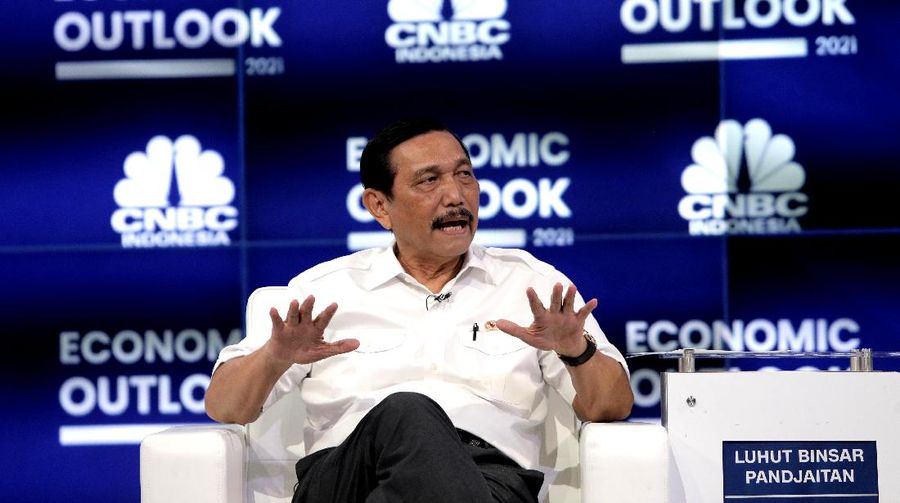 Luhut Binsar Pandjaitan dalam acara CNBC Indonesia Economic Outlook dengan tema 
