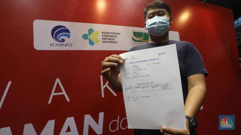 Vaksinasi wartawan. (CNBC Indonesia/Andrean Kristianto)