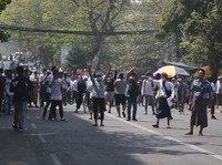 Myanmar Makin Kacau! Warga Ditembaki, Jurnalis Ditahan Polisi