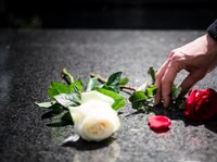Innalillahi, Penyanyi Emilia Contessa Meninggal Dunia