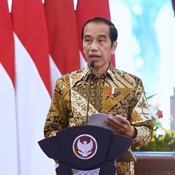 Breaking: Jokowi Cabut Aturan Investasi Miras di RI