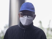 Penampakan Gubernur Sulsel Nurdin Abdullah Tiba di Kantor KPK