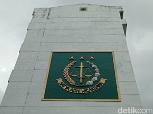 Kejagung Sita Puluhan Alat Berat Terkait Dugaan Korupsi Timah