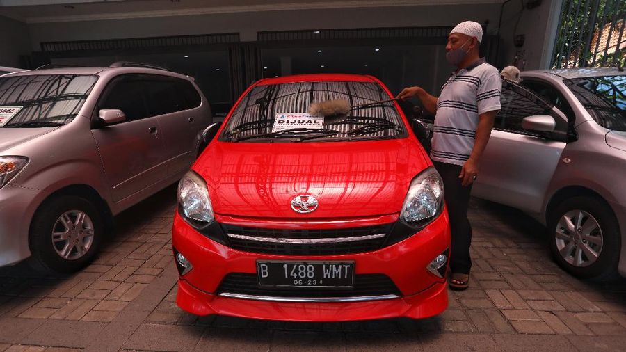Penjual mobil bekas. (CNBC Indonesia/Andrean Kristianto)