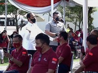 Vaksinasi Mandiri Direstui Kemenkes, Saham Farmasi Melesat