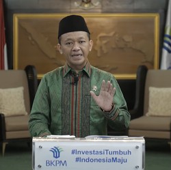 Pak Bahlil, Apa Kabar Investasi Tesla untuk Mobil Listrik?