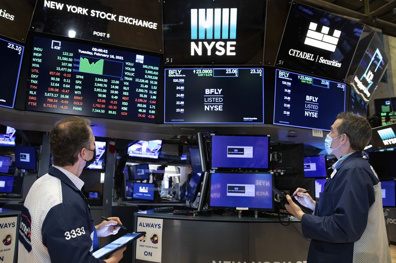 Emiten Wall Street. AP