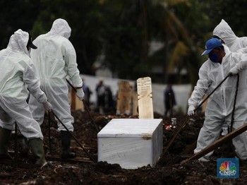 Korban Meninggal Dunia Akibat Covid Hari Ini 826 Orang