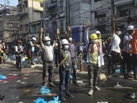 'Kacau Balau', Potret Terbaru Myanmar yang Makin Rusuh
