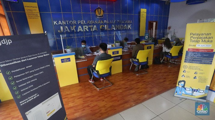 Kantor Pajak. (CNBC Indonesia/Andrean Kristianto) Kantor Pajak. (CNBC Indonesia/Andrean Kristianto)
