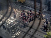 Duh! Junta Myanmar Tembak Lagi Warga & Curi Kotak Amal Masjid
