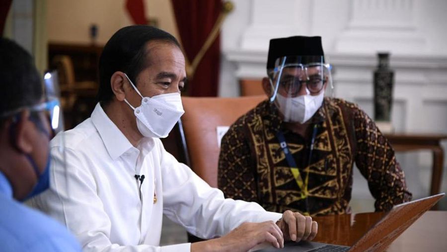 Presiden Jokowi Lapor SPT Tahunan PPh secara Daring. (Dok: Lukas - Biro Pers Sekretariat Presiden)