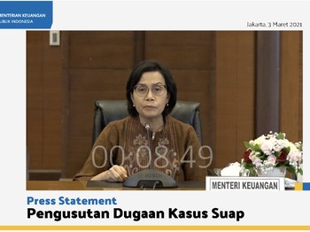 PNS Pajak yang Diduga Terima Suap Bebas Tugas & Mundur
