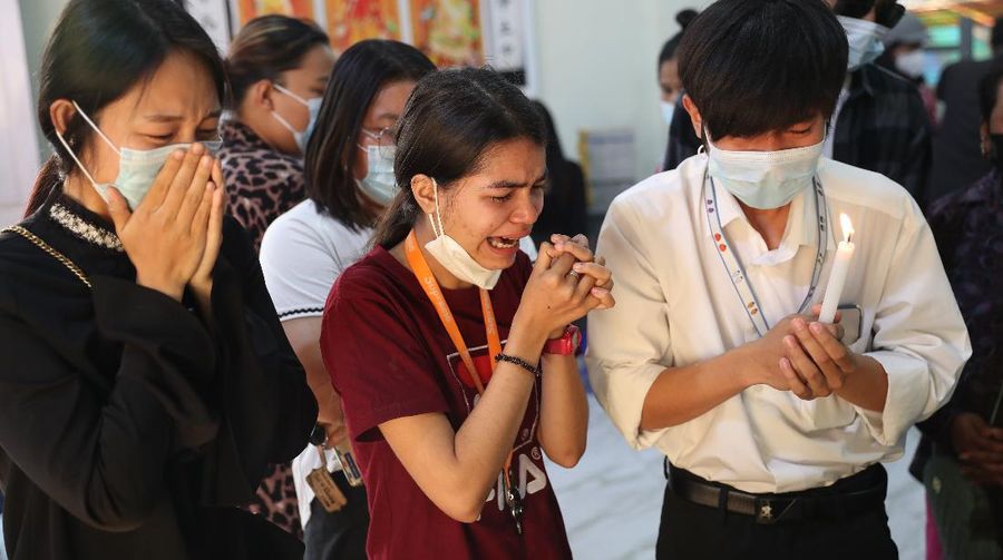 Kyal Sin atau Angel, remaja 19 tahun yang tewas tertembak junta Myanmar. AP/