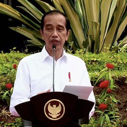 Kejar Ekonomi Tumbuh 5%, Jokowi: Mana Pak Bahlil?