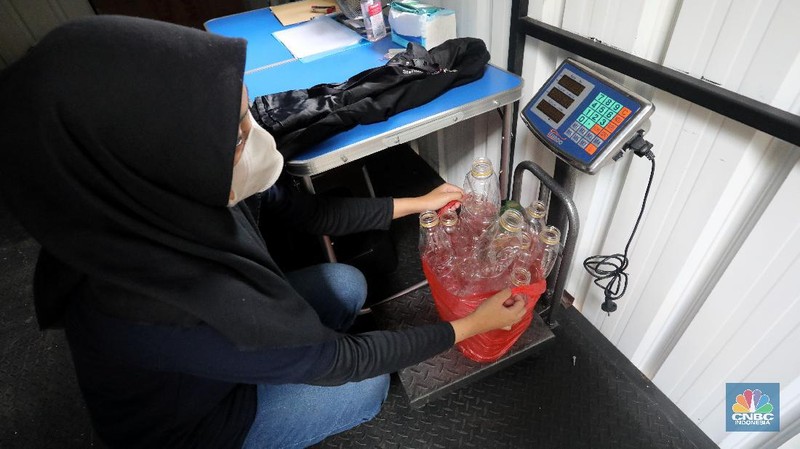 Sampah Anorganik. (CNBC Indonesia/Andrean Kristianto)