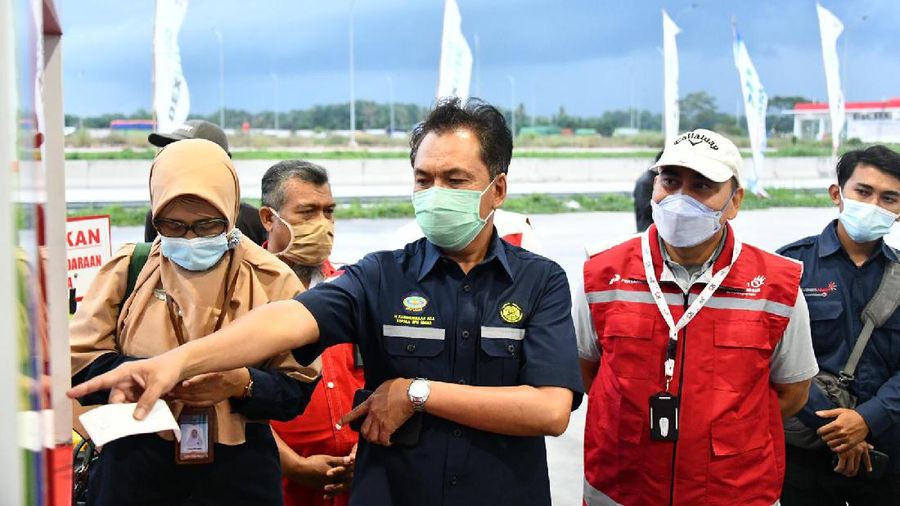 Kepala bph migas meninjau digitalisasi spbu di lampung. (Dok: bph migas)