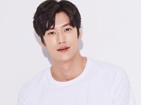 Fans Mr Queen Merapat, Mas Sepupu Na In Woo Mau Buka-bukaan!