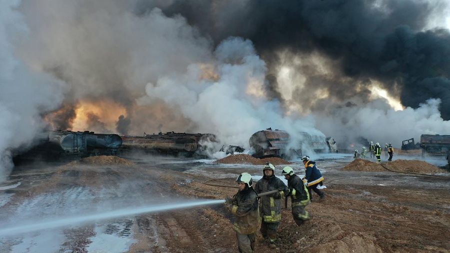 Serangan rudal hantam kilang minyak di Suriah Utara. AP/
