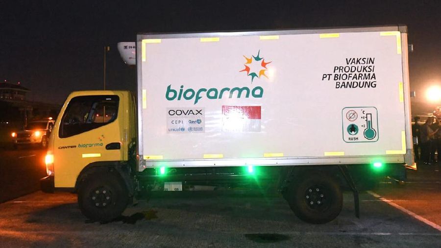 Kedatangan Vaksin AstraZeneca di Bandara Soekarno Hatta, 8 Maret 2021. (Dok: Biro Pers Sekretariat Presiden)