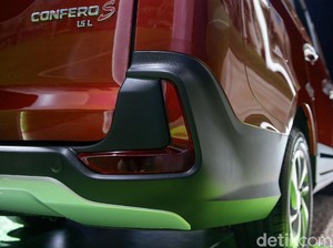 Jadi Satu-satunya Low MPV Pakai RWD, Seberapa Laris Wuling Confero?