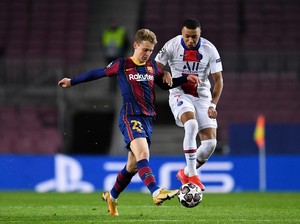 Legenda Jerman ini Jagokan PSG Lolos ketimbang Barcelona karena...