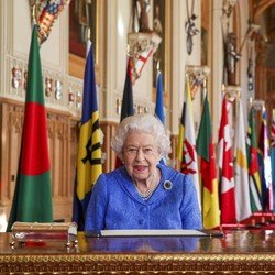 Geger Inggris Gegara Meghan-Harry, Ratu Elizabeth Buka Suara