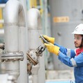Jangan Kaget! Gaji di Pertamina: Dari Petugas SPBU Hingga IT
