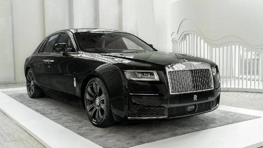 Husein Anis/Rolls-Royce